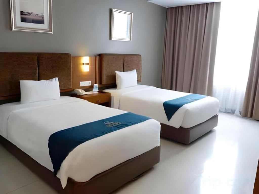 Grage Hotel Cirebon Kültér fotó